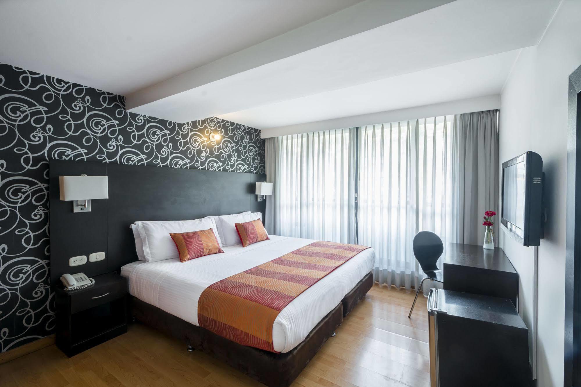 Hotel L'Etoile Javeriana 波哥大 外观 照片